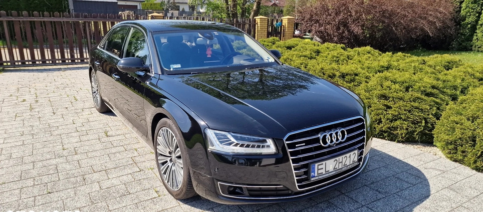 Audi A8 cena 202950 przebieg: 117000, rok produkcji 2016 z Łódź małe 742